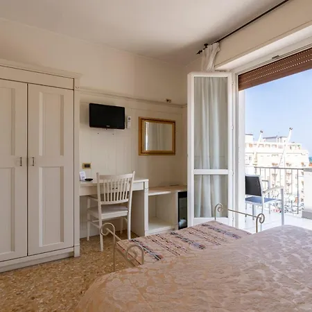 Aida Hotel