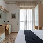 מלון Aida 3*
