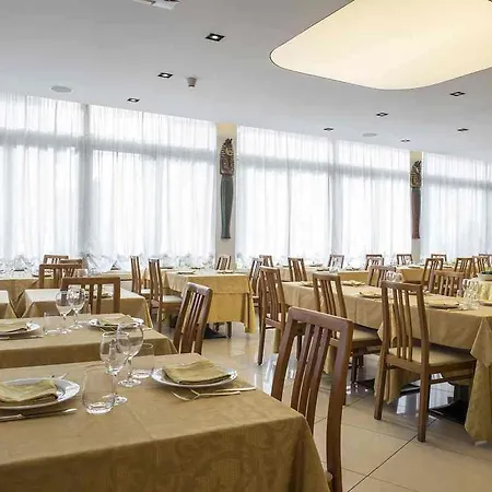 Aida Hotel 3*