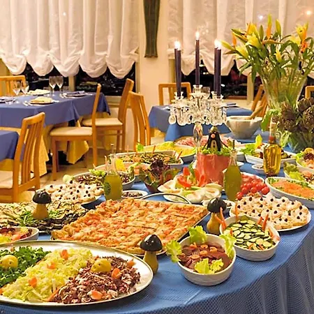 Aida Hotel 3*